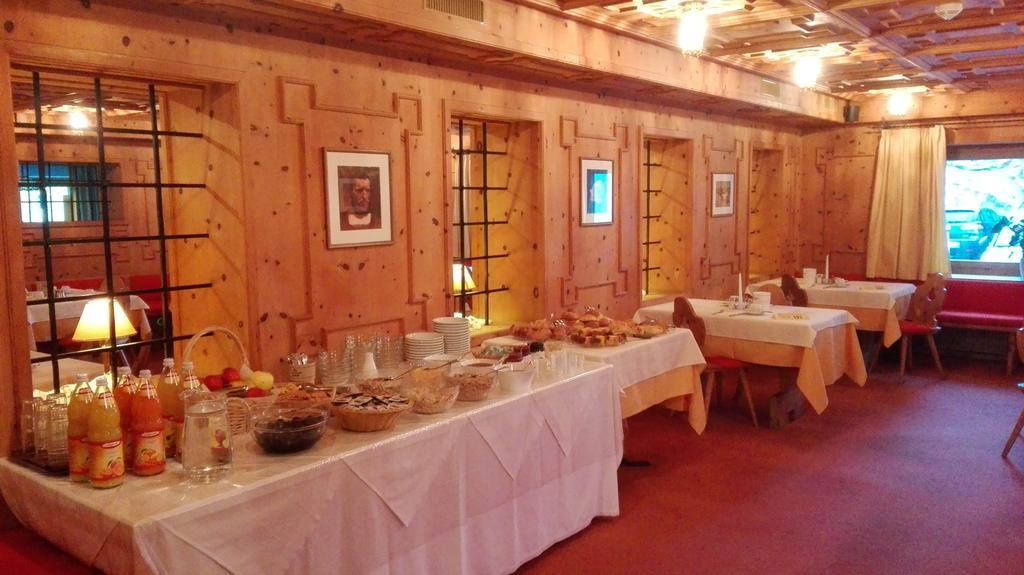مبيت وإفطار ريسيا Reschnerhof المظهر الخارجي الصورة